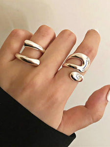 2 silver rings