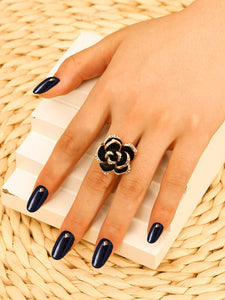 Small black rose ring